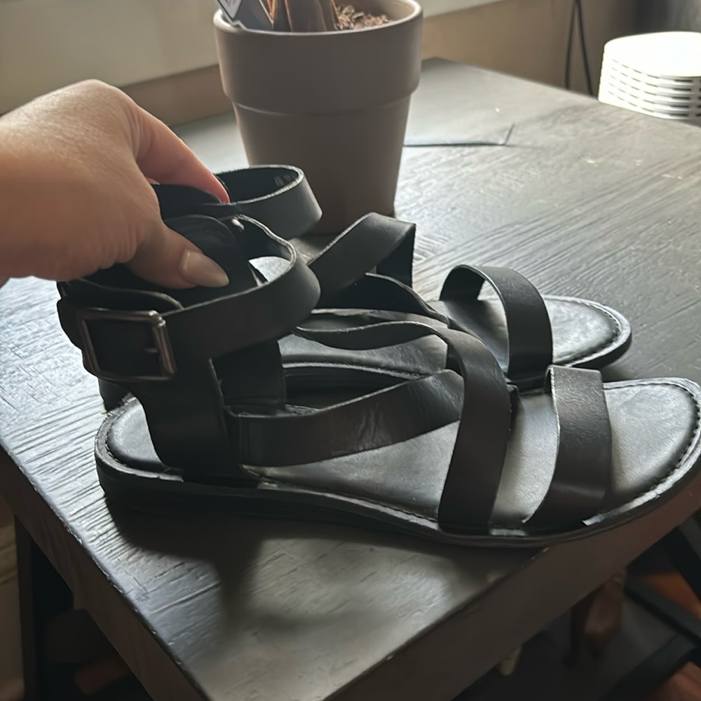 Black sandals